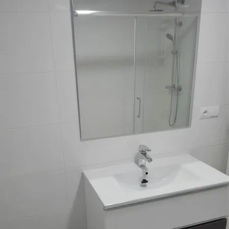 Front Sea View & Terrace Benalbeach Apartment